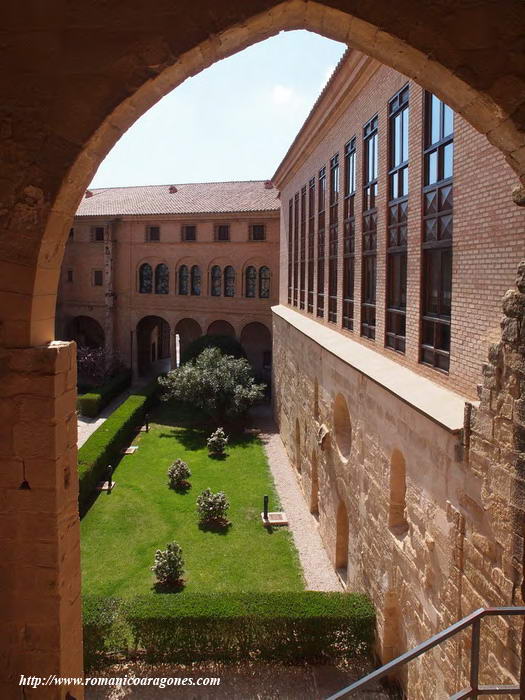 RECINTO DESDE EL ACCESO A PLANTA ALTA DEL TORREÓN GÓTICO